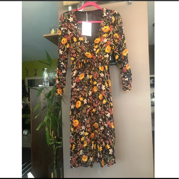 zara floral midi dress